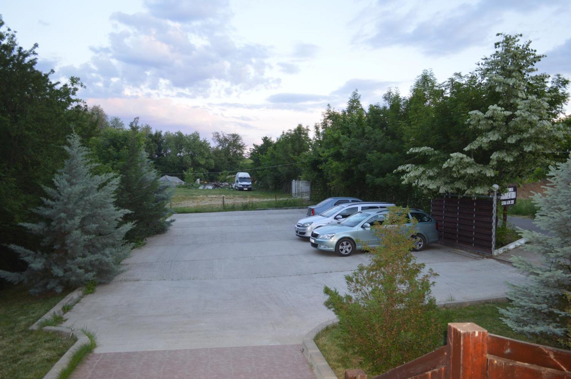 Pensiunea Visaventura Visan Buitenkant foto